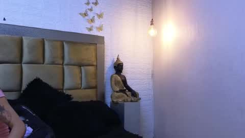 ximena online show from November 2025 05:50:02 AM