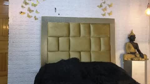ximena online show from April 2026 09:52:01 PM