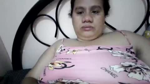 Snapshot of xjuicytits chatting on June 2026 12:34:02 AM xjuicytits online show from June 2026 12:34:02 AM
