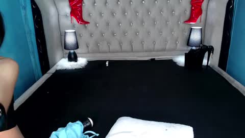 Snapshot of xkatarina69x chatting on March 2025 09:43:01 PM Katarina online show from March 2025 09:43:01 PM