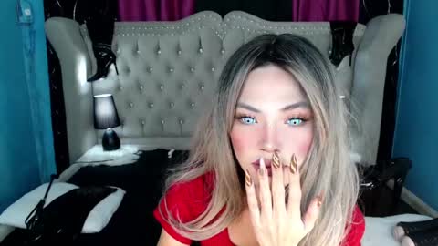 Snapshot of xkatarina69x chatting on March 2025 12:53:02 PM Katarina online show from March 2025 12:53:02 PM