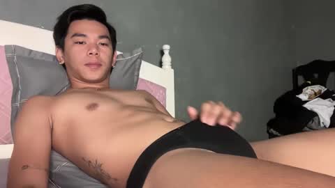 Khen online show from September 2025 03:43:02 AM