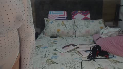 Snapshot of xlisbetx chatting on January 2025 06:09:02 AM xlisbetx online show from January 2025 06:09:02 AM