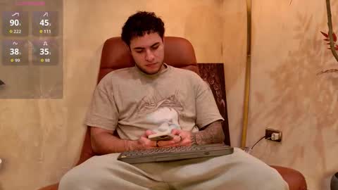 Kev online show from October 2025 02:56:01 AM