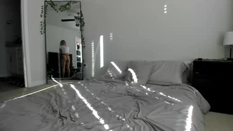   online show from January 2025 10:26:01 PM