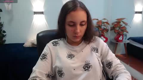 lunna online show from October 2025 02:29:01 PM