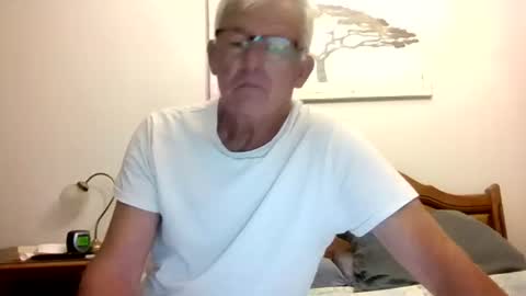 Snapshot of xmaeg3 chatting on July 2026 10:46:02 PM xmaeg3 online show from July 2026 10:46:02 PM