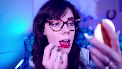 Bella Bondai online show from November 2025 02:32:01 AM