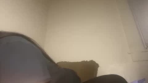 Snapshot of xocrybaby chatting on January 2025 02:24:02 AM xocrybaby online show from January 2025 02:24:02 AM