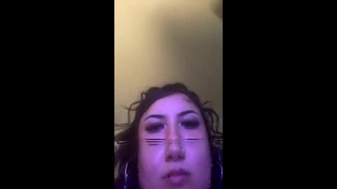 Snapshot of xocrybaby chatting on October 2025 12:09:01 AM xocrybaby online show from October 2025 12:09:01 AM