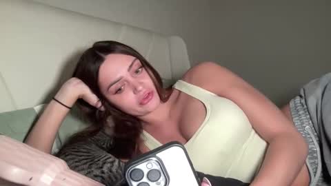 Snapshot of xoharperr chatting on November 2025 12:43:02 AM Harper online show from November 2025 12:43:02 AM