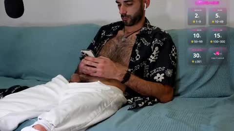 Snapshot of xorylan chatting on January 2026 08:32:02 PM XoRylan online show from January 2026 08:32:02 PM