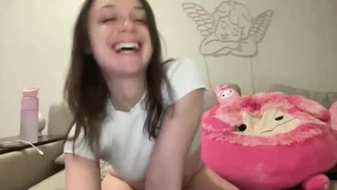 Snapshot of xoxo_roseee chatting on February 2025 04:23:02 AM xoxo rosee online show from February 2025 04:23:02 AM