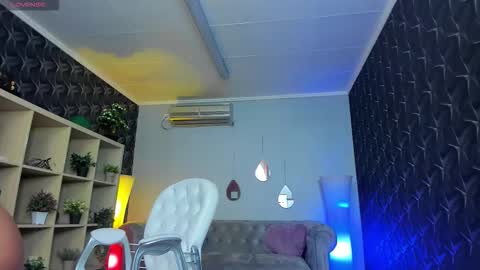 Snapshot of xpuka chatting on September 2025 05:02:02 PM xpuka online show from September 2025 05:02:02 PM