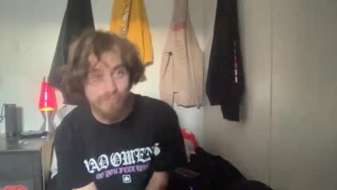 Snapshot of xsaddosx chatting on April 2026 12:32:01 AM xsaddosx online show from April 2026 12:32:01 AM