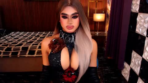 Snapshot of xscarlletegrey chatting on June 2026 01:23:01 AM xscarlletegrey online show from June 2026 01:23:01 AM