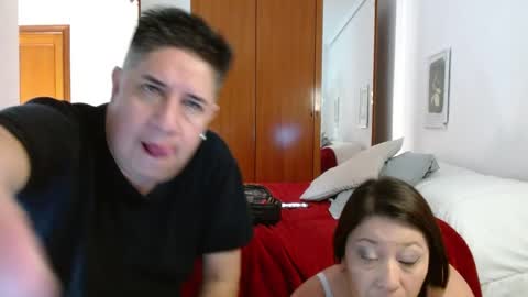 thiagoeva online show from April 2026 07:47:02 AM