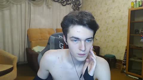 Snapshot of xtraqqq chatting on December 2024 10:39:01 PM traqqq online show from December 2024 10:39:01 PM