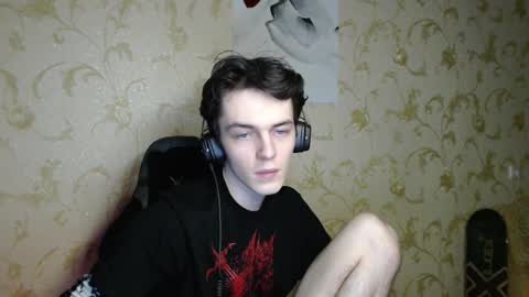 traqqq online show from March 2026 10:13:02 PM