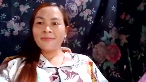 xuxulove00 online show from October 2025 04:51:02 AM