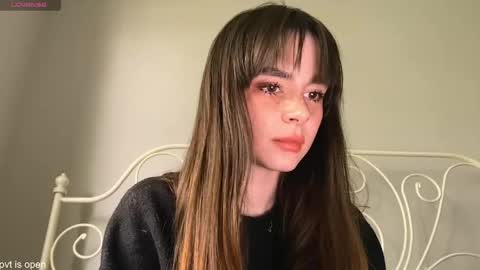 Snapshot of xx_lily chatting on May 2026 12:23:02 PM Lily online show from May 2026 12:23:02 PM
