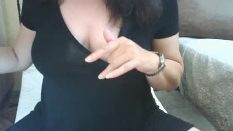 HotMomAlex online show from July 2026 07:17:02 PM