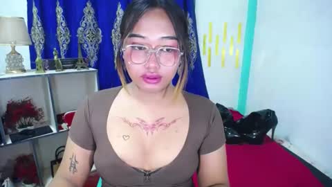 xxapplebabexx online show from March 2025 06:45:02 PM