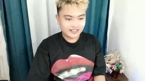 Loyd online show from February 2026 06:33:02 PM