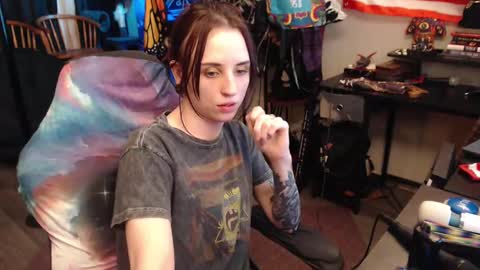 Lilith online show from October 2025 03:04:01 AM