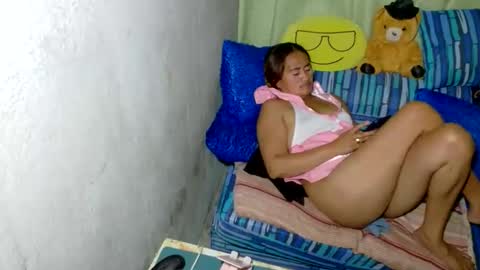 xxloveheart online show from March 2026 02:04:02 AM