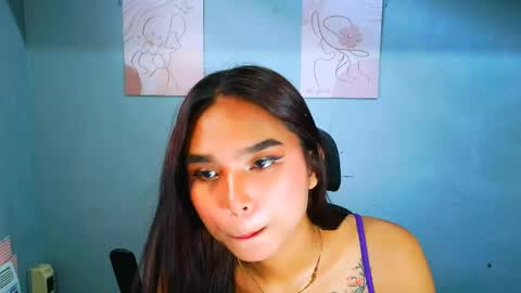 xxmiahot online show from June 2026 03:51:02 AM