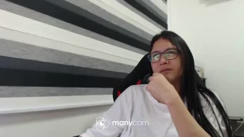  Kaycee  online show from November 2025 02:39:02 PM