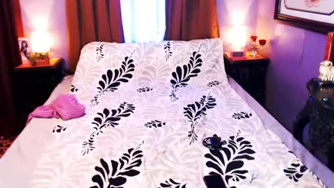 Snapshot of xxqueenofperfectionxx chatting on February 2025 10:03:02 AM urperfection kelly online show from February 2025 10:03:02 AM