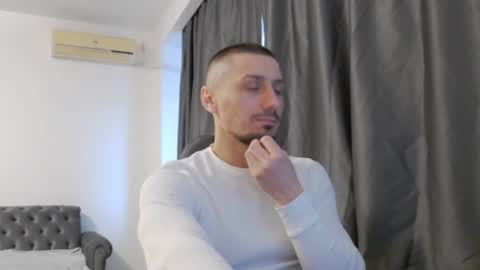 Snapshot of xxx_alejandro chatting on March 2025 09:10:02 AM xxx_alejandro online show from March 2025 09:10:02 AM