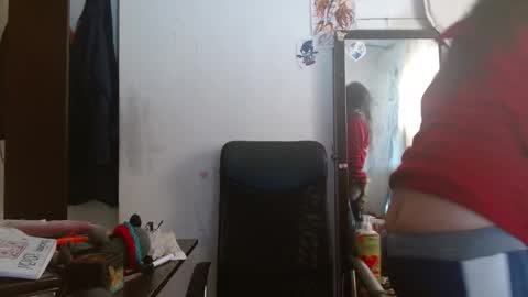   LILI  online show from March 2025 12:06:02 PM