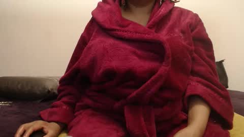 Ayanda online show from December 2025 11:32:01 PM