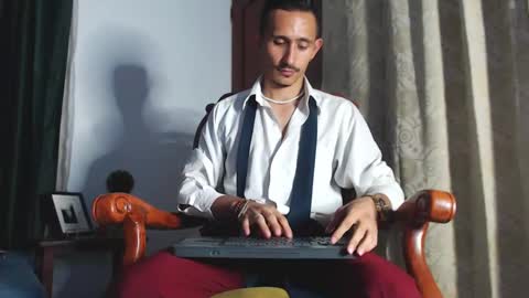 Kev online show from February 2025 10:28:02 PM