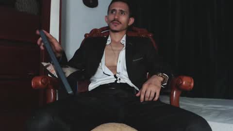 Kev online show from February 2025 10:41:01 PM