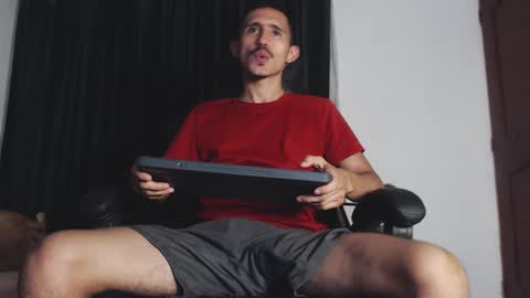 Kev online show from March 2025 07:50:02 PM