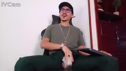 Kev online show from November 2025 07:35:02 PM