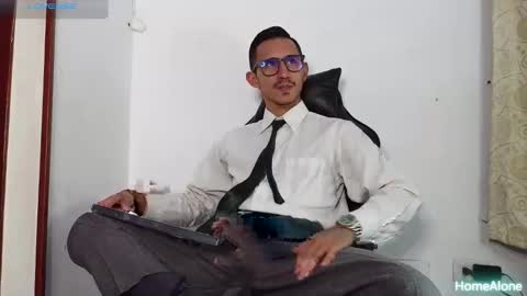 Kev online show from December 2025 07:40:02 PM