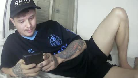 xxxlipe22 online show from June 2026 12:04:01 AM