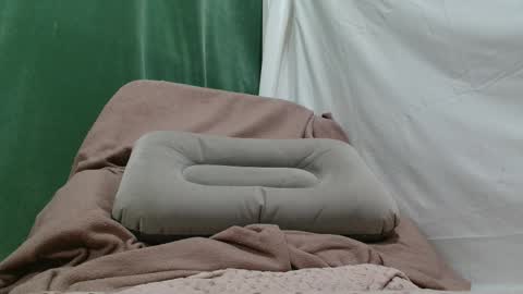 Lola online show from February 2026 08:21:01 PM