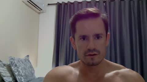 Snapshot of xxxmusclebigcockxxx chatting on December 2024 02:02:01 AM xxxmusclebigcockxxx online show from December 2024 02:02:01 AM