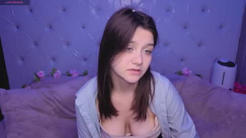 foxy online show from June 2026 05:35:02 PM