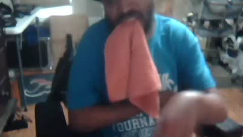 xxxonwheelz online show from April 2026 05:50:02 PM