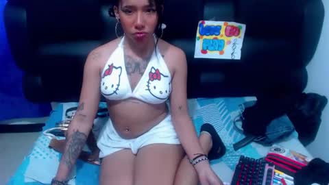 Snapshot of xxxreinasexyassxxx chatting on March 2025 08:01:02 PM xxxreinasexyassxxx online show from March 2025 08:01:02 PM