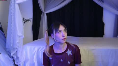 July and Fer online show from March 2026 09:04:01 AM