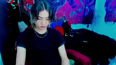 xzerox_ online show from October 2025 02:11:02 AM