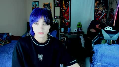 Snapshot of xzerox_ chatting on April 2026 01:03:01 AM xzerox_ online show from April 2026 01:03:01 AM